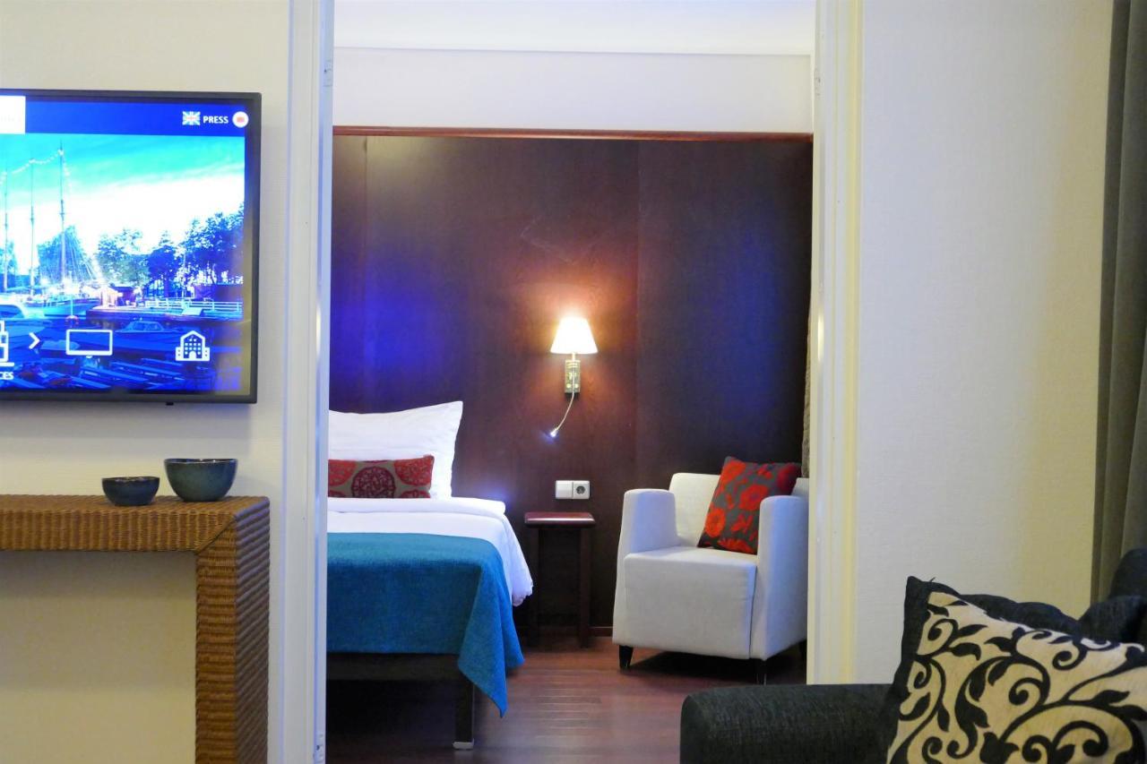 Hotel Kalliohovi Rauma Bagian luar foto