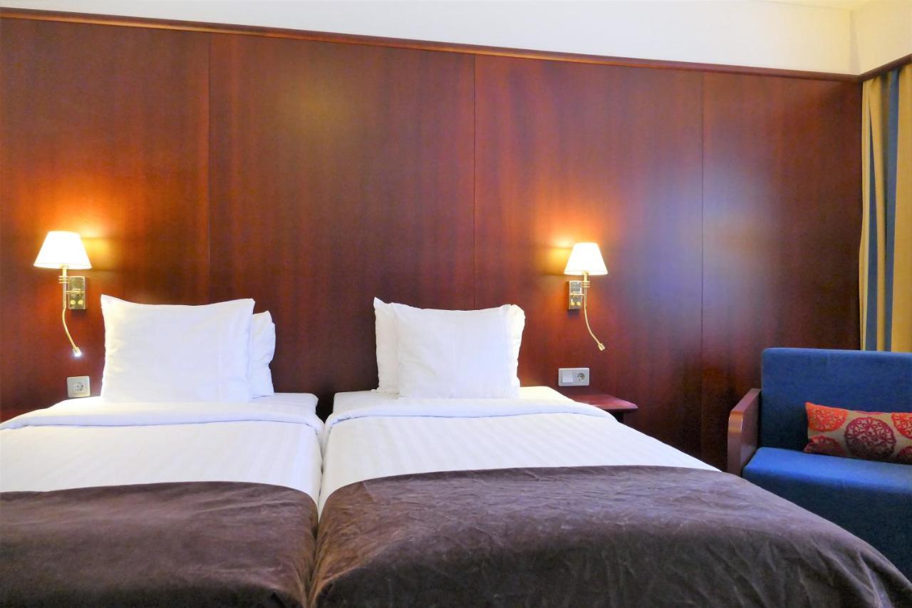 Hotel Kalliohovi Rauma Bagian luar foto